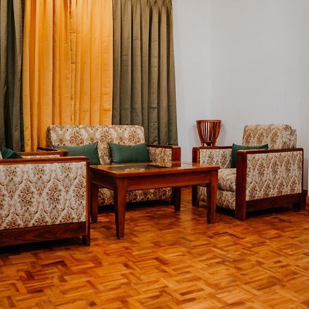 Tashi Palace Hotel Гангток Екстериор снимка