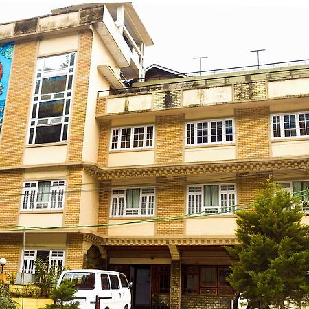 Tashi Palace Hotel Гангток Екстериор снимка